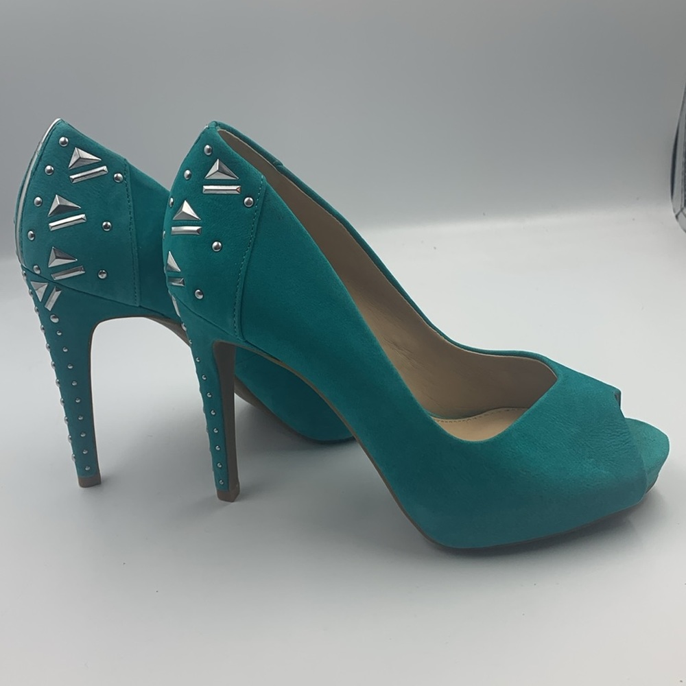 Beautiful platform pumps - Picture 2 of 4